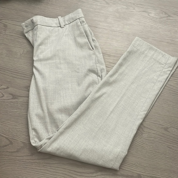 H&M Pants - H&M light gray dress pants